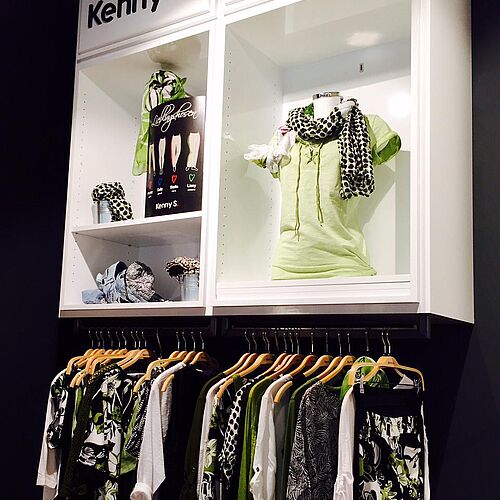 Kenny S.